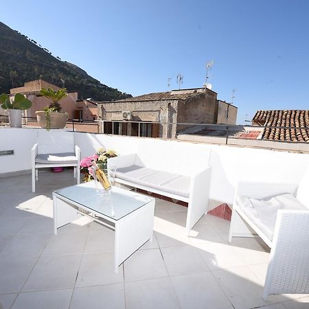 卡斯泰拉马莱Terrazza In Palazzo Taormina别墅 外观 照片