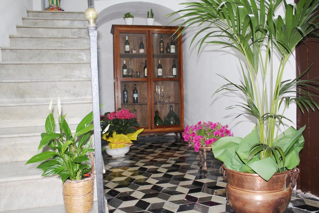 卡斯泰拉马莱Terrazza In Palazzo Taormina别墅 外观 照片